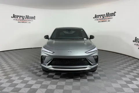 More photos of 2025 Buick Envista Sport Touring at Jerry Hunt Supercenter - Lexington, NC