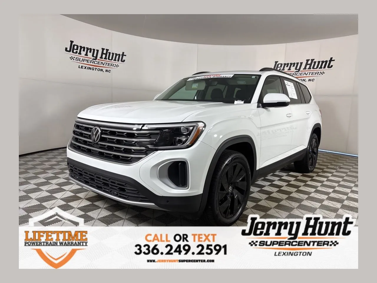 White 2025 Volkswagen Atlas 2.0T SE w/Technology for sale in Lexington, NC