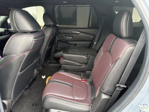 More photos of 2025 Honda Pilot Black Edition at Jerry Hunt Supercenter - Lexington, NC
