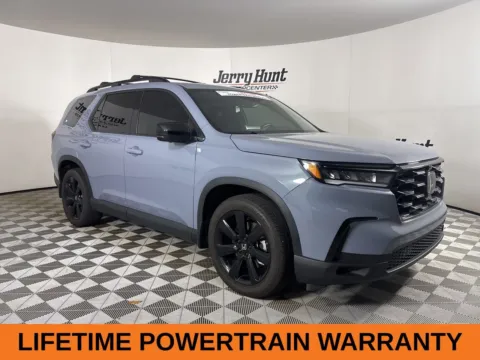 More photos of 2025 Honda Pilot Black Edition at Jerry Hunt Supercenter - Lexington, NC