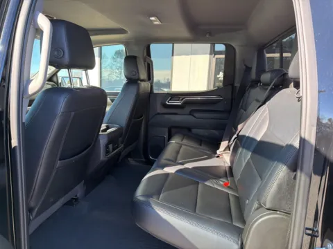 More photos of 2024 Chevrolet Silverado 1500 LT Trail Boss at Jerry Hunt Supercenter - Lexington, NC