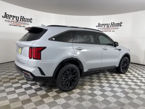 More photos of 2023 Kia Sorento SX at Jerry Hunt Supercenter - Lexington, NC