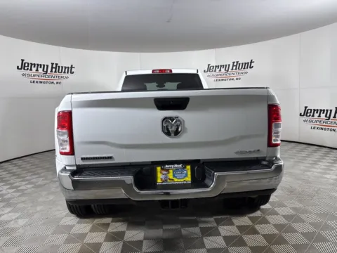 More photos of 2024 Ram 3500 Big Horn at Jerry Hunt Supercenter - Lexington, NC