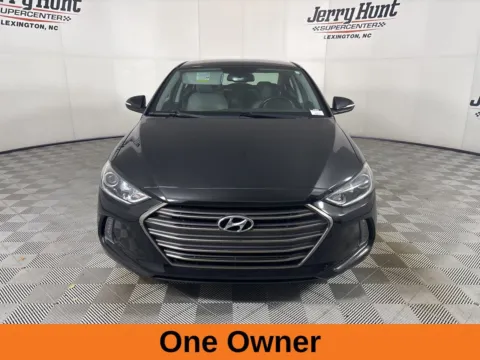 More photos of 2017 Hyundai Elantra Limited at Jerry Hunt Supercenter - Lexington, NC