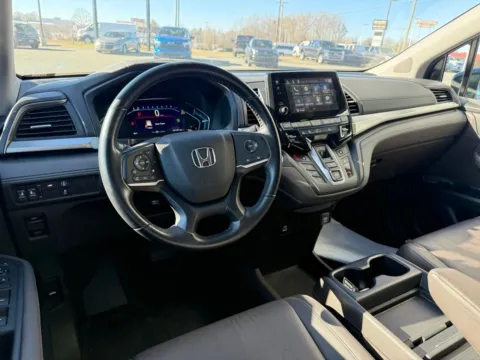 More photos of 2022 Honda Odyssey EX-L at Jerry Hunt Supercenter - Lexington, NC