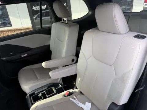 More photos of 2024 Lexus TX 350 Luxury at Jerry Hunt Supercenter - Lexington, NC