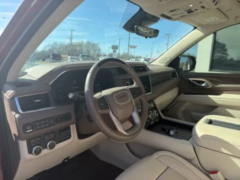 More photos of 2024 GMC Yukon Denali at Jerry Hunt Supercenter - Lexington, NC