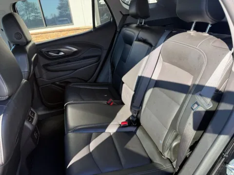 More photos of 2024 GMC Terrain SLT at Jerry Hunt Supercenter - Lexington, NC