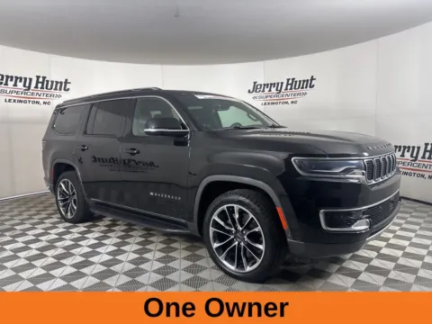 More photos of 2022 Jeep Wagoneer Series II at Jerry Hunt Supercenter - Lexington, NC