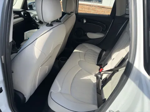 More photos of 2023 MINI Cooper S at Jerry Hunt Supercenter - Lexington, NC