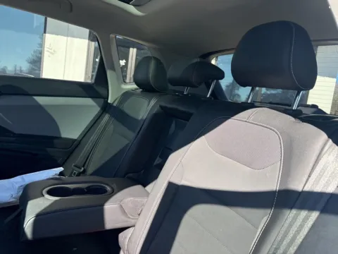 More photos of 2023 Volkswagen Taos 1.5T SE at Jerry Hunt Supercenter - Lexington, NC