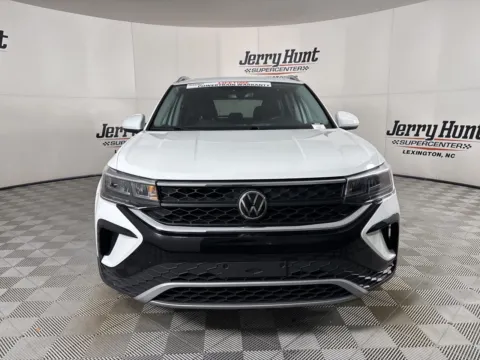 Another view of 2023 Volkswagen Taos 1.5T SE for sale in Lexington, NC at Jerry Hunt Supercenter - Lexington
