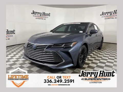 Green 2022 Toyota Avalon Hybrid Limited for sale in Lexington, NC