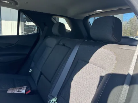 More photos of 2022 Chevrolet Equinox LT at Jerry Hunt Supercenter - Lexington, NC