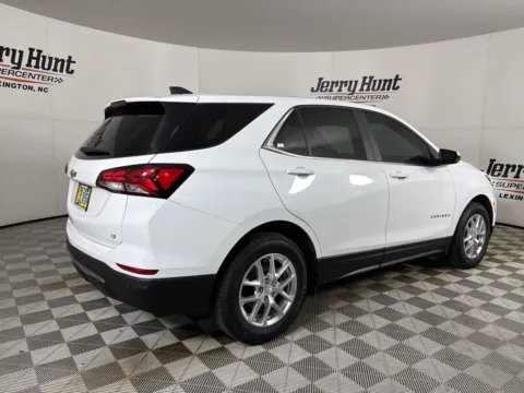 More photos of 2022 Chevrolet Equinox LT at Jerry Hunt Supercenter - Lexington, NC