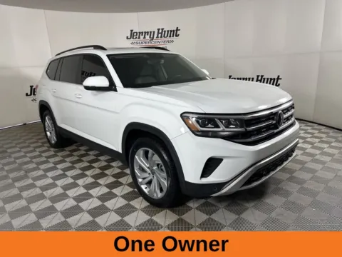 More photos of 2023 Volkswagen Atlas 3.6L V6 SE w/Technology at Jerry Hunt Supercenter - Lexington, NC