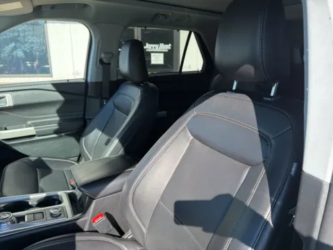 Another view of 2024 Ford Explorer Limited for sale in Lexington, NC at Jerry Hunt Supercenter - Lexington