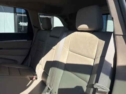 More photos of 2022 Jeep Grand Cherokee WK Limited at Jerry Hunt Supercenter - Lexington, NC