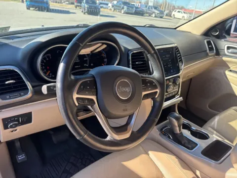 More photos of 2022 Jeep Grand Cherokee WK Limited at Jerry Hunt Supercenter - Lexington, NC