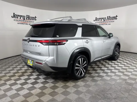 More photos of 2023 Nissan Pathfinder Platinum at Jerry Hunt Supercenter - Lexington, NC