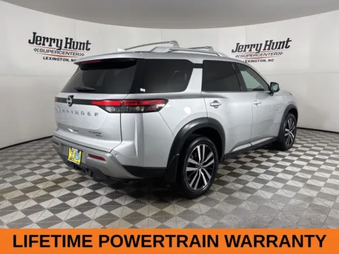 More photos of 2023 Nissan Pathfinder Platinum at Jerry Hunt Supercenter - Lexington, NC