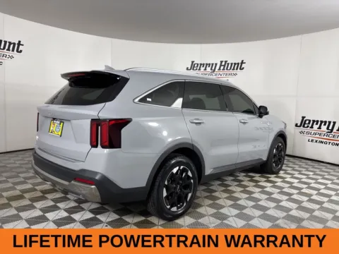More photos of 2024 Kia Sorento S at Jerry Hunt Supercenter - Lexington, NC