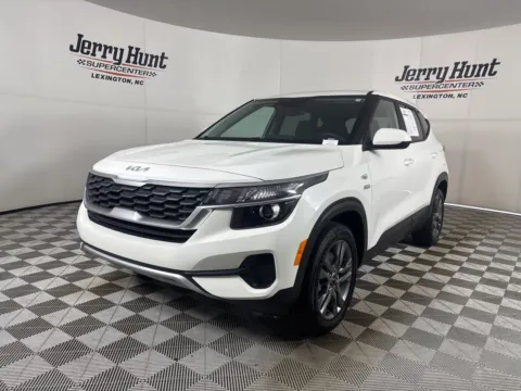 White 2023 Kia Seltos LX for sale in Lexington, NC
