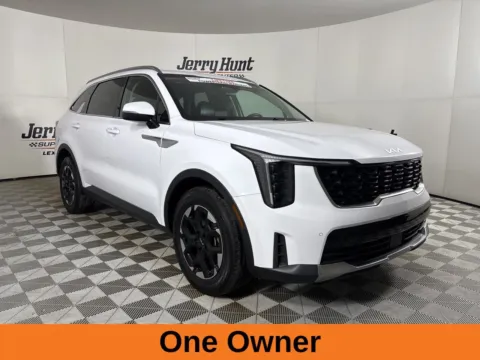 More photos of 2024 Kia Sorento S at Jerry Hunt Supercenter - Lexington, NC