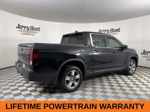 More photos of 2024 Honda Ridgeline RTL at Jerry Hunt Supercenter - Lexington, NC