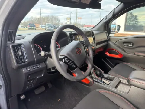 More photos of 2025 Nissan Frontier PRO-4X at Jerry Hunt Supercenter - Lexington, NC