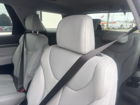 More photos of 2022 Hyundai Palisade SEL at Jerry Hunt Supercenter - Lexington, NC