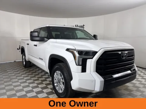 More photos of 2022 Toyota Tundra SR5 at Jerry Hunt Supercenter - Lexington, NC