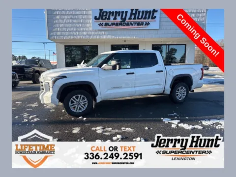 White 2022 Toyota Tundra SR5 for sale in Lexington, NC