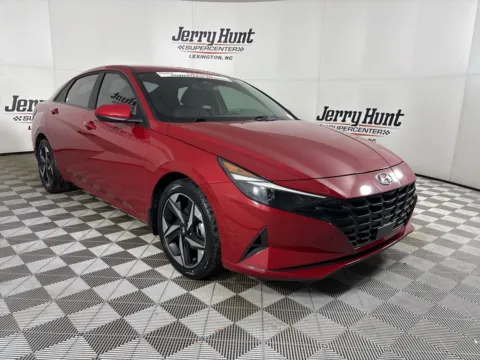 More photos of 2023 Hyundai Elantra SEL at Jerry Hunt Supercenter - Lexington, NC