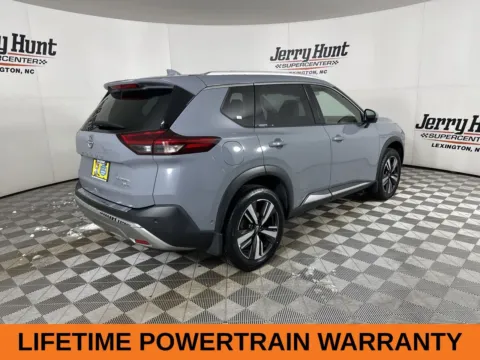 More photos of 2023 Nissan Rogue Platinum at Jerry Hunt Supercenter - Lexington, NC