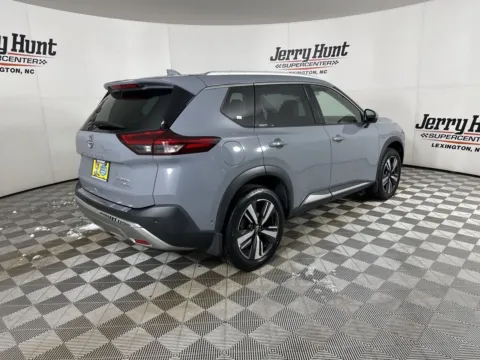 More photos of 2023 Nissan Rogue Platinum at Jerry Hunt Supercenter - Lexington, NC
