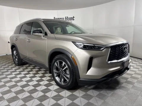 More photos of 2023 INFINITI QX60 LUXE at Jerry Hunt Supercenter - Lexington, NC