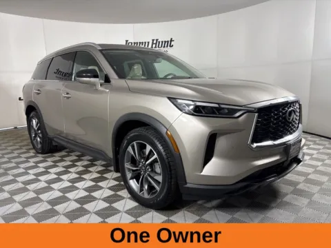 More photos of 2023 INFINITI QX60 LUXE at Jerry Hunt Supercenter - Lexington, NC