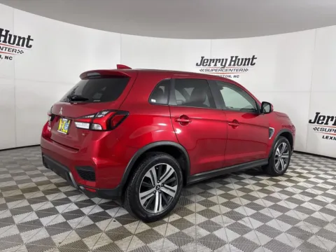More photos of 2024 Mitsubishi Outlander Sport 2.0 SE at Jerry Hunt Supercenter - Lexington, NC