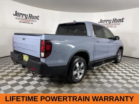 More photos of 2025 Honda Ridgeline RTL at Jerry Hunt Supercenter - Lexington, NC