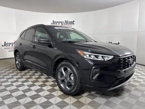 More photos of 2023 Ford Escape ST-Line at Jerry Hunt Supercenter - Lexington, NC
