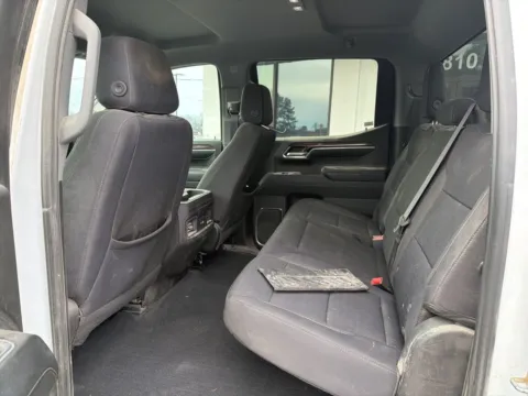 More photos of 2024 Chevrolet Silverado 1500 LT Trail Boss at Jerry Hunt Supercenter - Lexington, NC