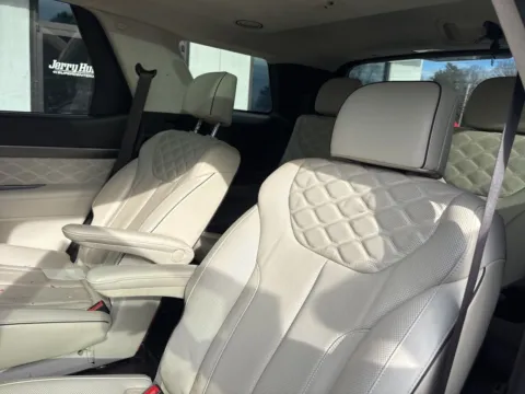 More photos of 2020 Hyundai Palisade Limited at Jerry Hunt Supercenter - Lexington, NC