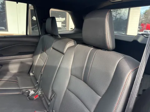 More photos of 2023 Honda Passport TrailSport at Jerry Hunt Supercenter - Lexington, NC