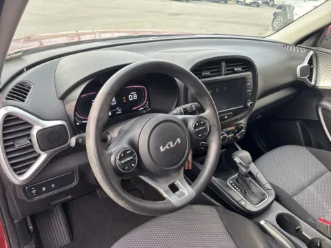 More photos of 2023 Kia Soul LX at Jerry Hunt Supercenter - Lexington, NC