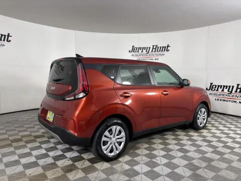 More photos of 2023 Kia Soul LX at Jerry Hunt Supercenter - Lexington, NC