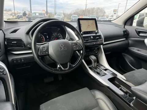 More photos of 2024 Mitsubishi Eclipse Cross SE at Jerry Hunt Supercenter - Lexington, NC