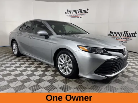 More photos of 2018 Toyota Camry L at Jerry Hunt Supercenter - Lexington, NC