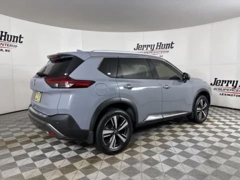 More photos of 2023 Nissan Rogue SL at Jerry Hunt Supercenter - Lexington, NC