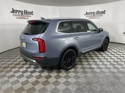 More photos of 2022 Kia Telluride SX at Jerry Hunt Supercenter - Lexington, NC